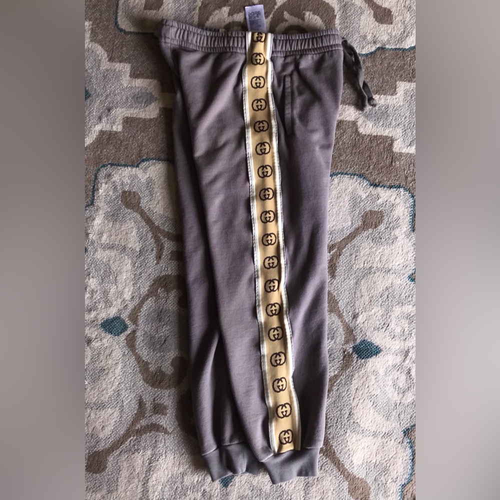 Gucci Gray Sweatpants with Beige Logo Stripe